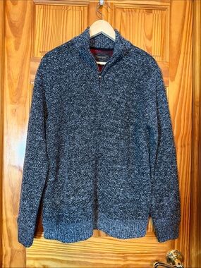 Thread grit Men's Charcoal Quarter-Zip Fleece Lined Sweater